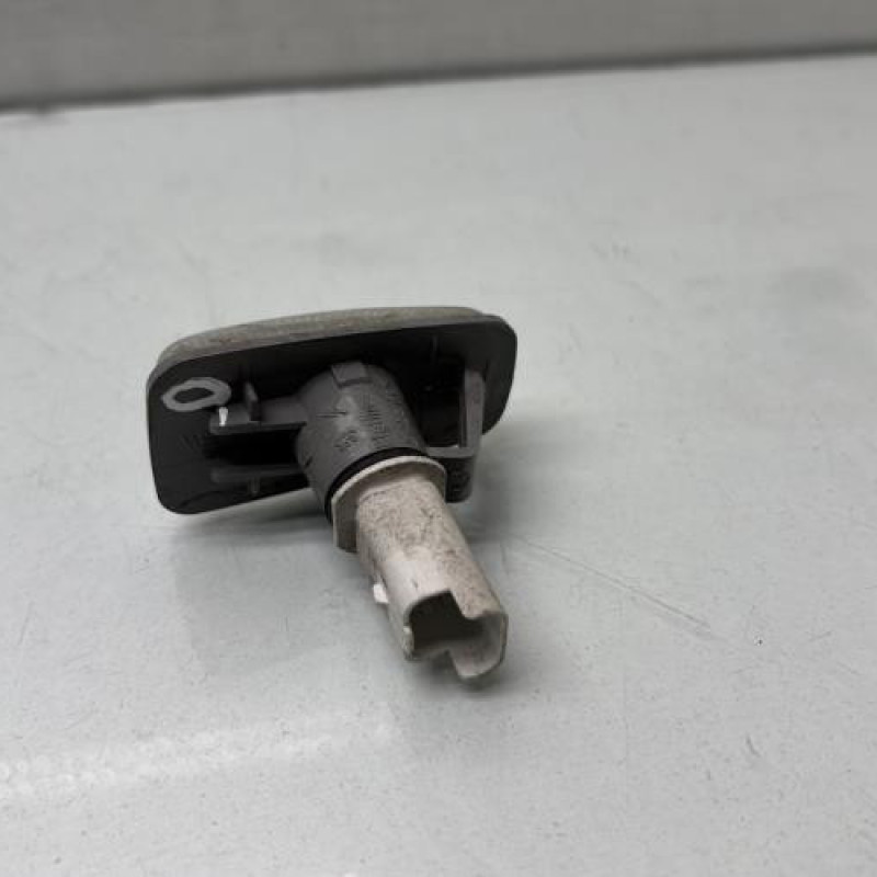 Repetiteur clignotant avant droit  (Feux) CITROEN SAXO Photo n°2