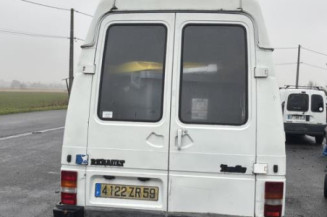 Retroviseur droit RENAULT TRAFIC 1