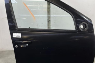 Porte avant droit DACIA SANDERO 1 Photo n°1