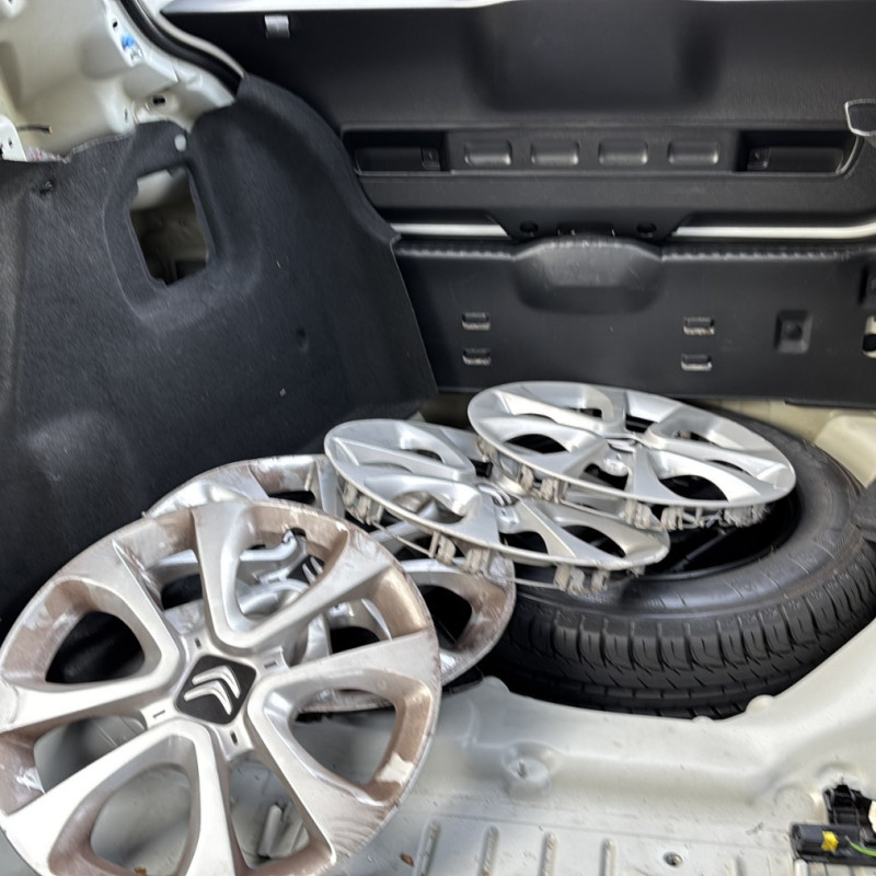 CITROEN C3 3 PHASE 1 1.2 VTI - 12V Photo n°6