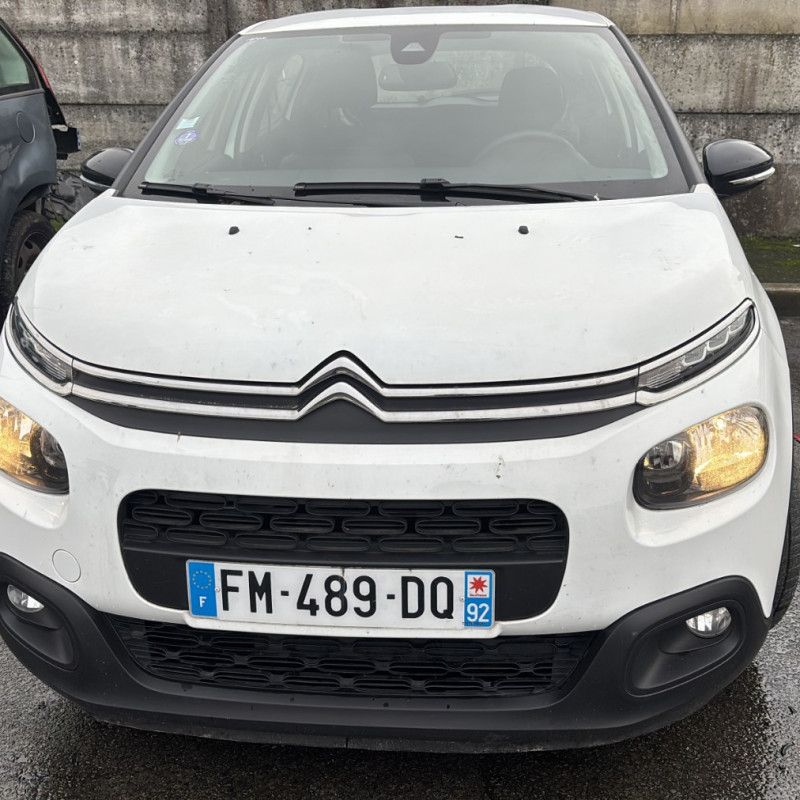 CITROEN C3 3 PHASE 1 1.2 VTI - 12V Photo n°12