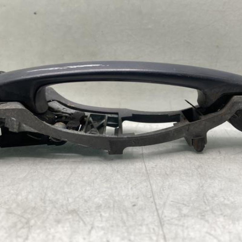 Poignee porte arriere droit VOLKSWAGEN GOLF 4 Photo n°2