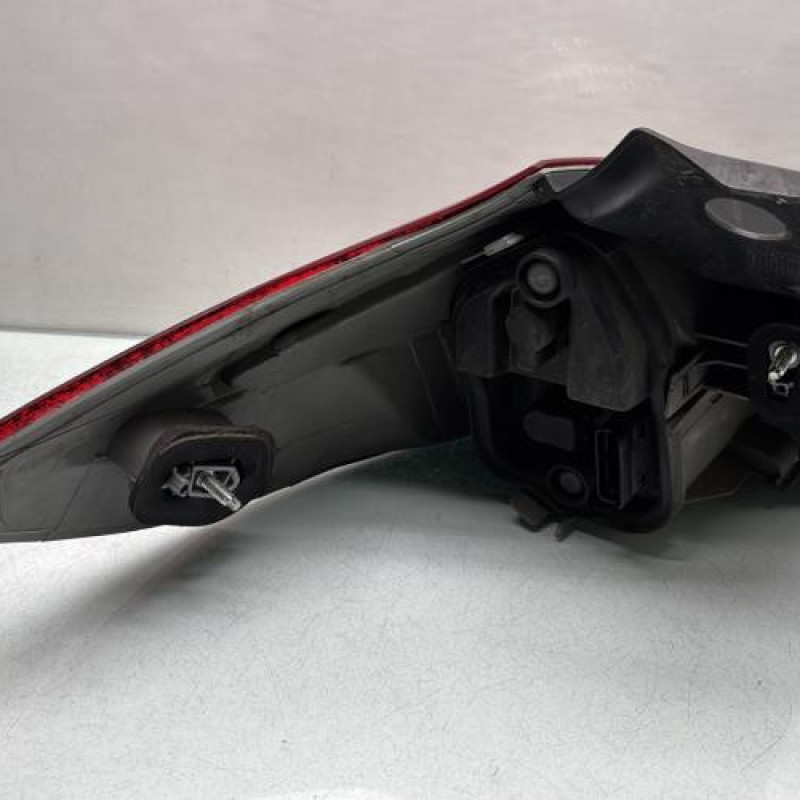 Feu arriere principal droit (feux) RENAULT MEGANE 3 Photo n°2