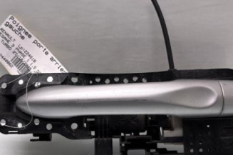 Poignee porte arriere gauche RENAULT MEGANE 3 Photo n°1