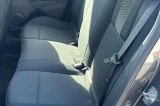 Poignee porte arriere gauche RENAULT MEGANE 3