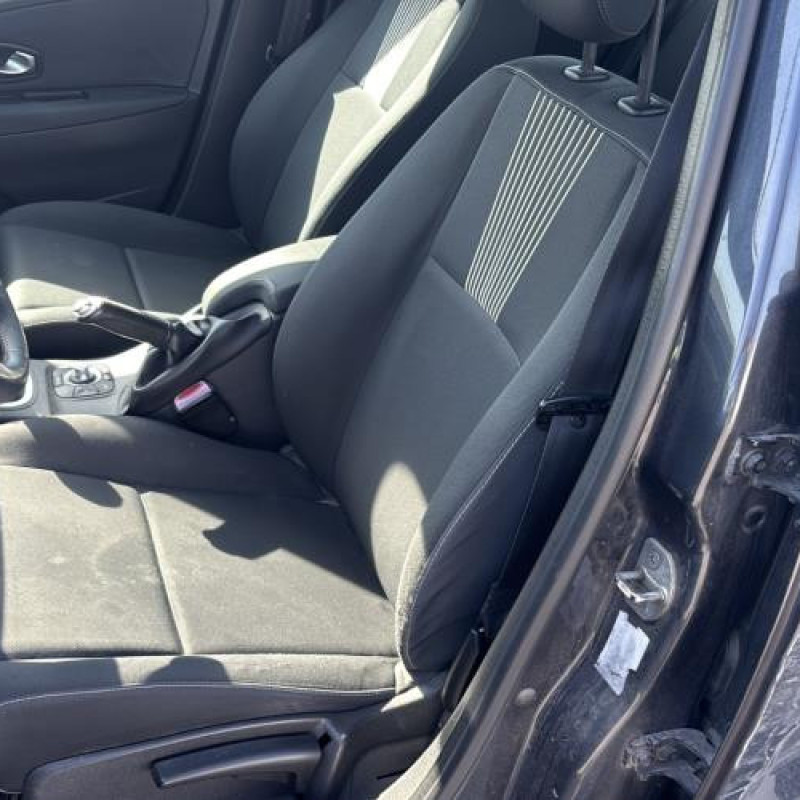 Retroviseur droit RENAULT MEGANE 3 Photo n°16