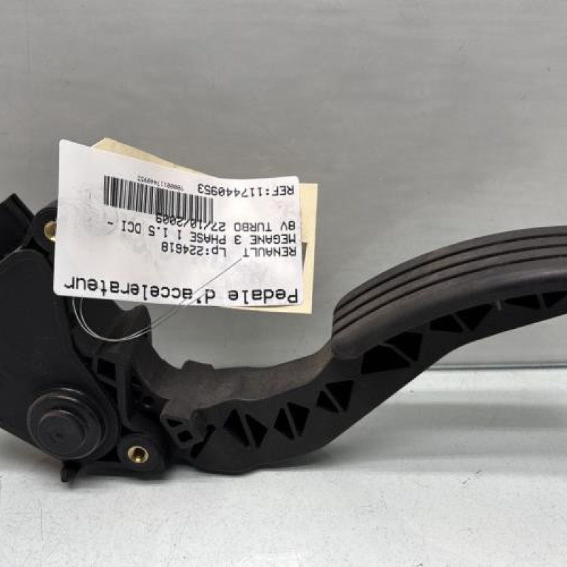 Pedale d'accelerateur RENAULT MEGANE 3 Photo n°1