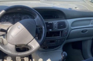 Aile avant droit RENAULT SCENIC 1