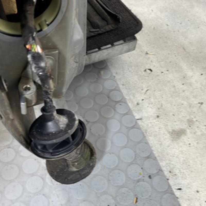 Porte avant droit PEUGEOT 406 Photo n°5