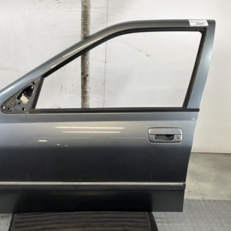 Porte avant gauche PEUGEOT 406 Photo n°1