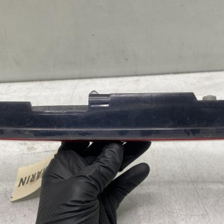 Feu arriere stop central RENAULT CLIO 2