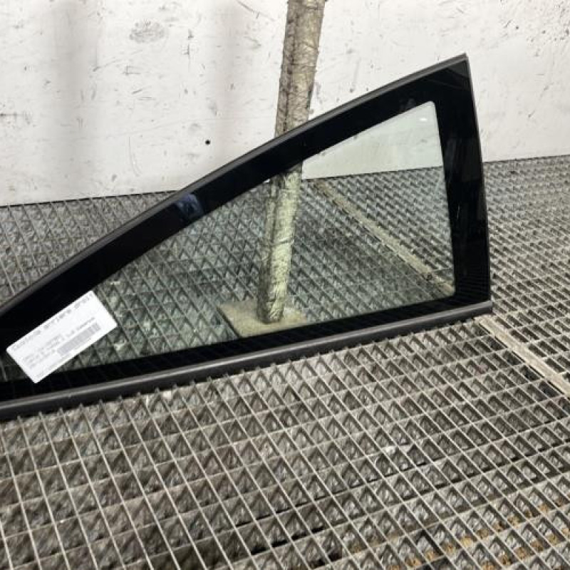 Custode arriere droit OPEL CORSA D Photo n°2