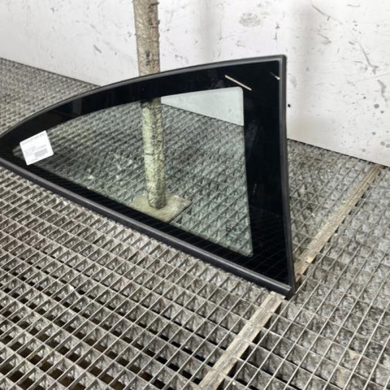 Custode arriere droit OPEL CORSA D Photo n°3