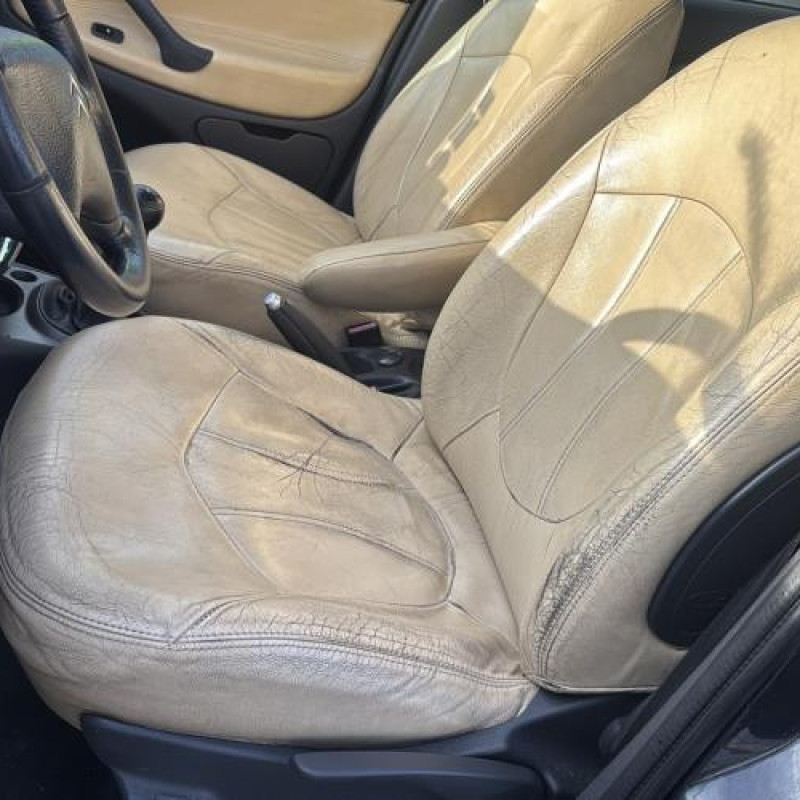 Aile avant droit CITROEN C5 1 Photo n°16