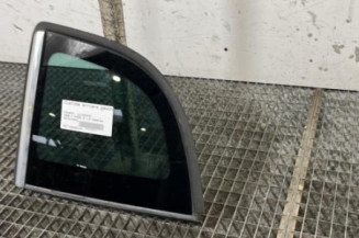 Custode arriere gauche PEUGEOT 3008 1