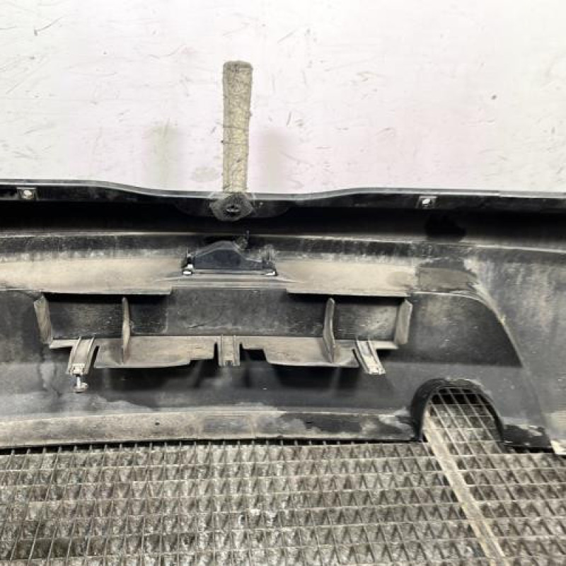 Pare choc arriere DACIA SANDERO 1 Photo n°9