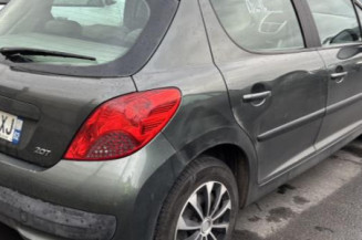 Pretensionneur de ceinture avant gauche PEUGEOT 207