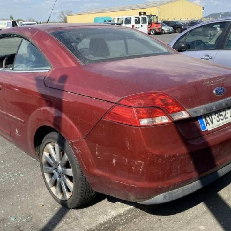 Renfort pare choc arriere (traverse) FORD FOCUS 2 Photo n°9