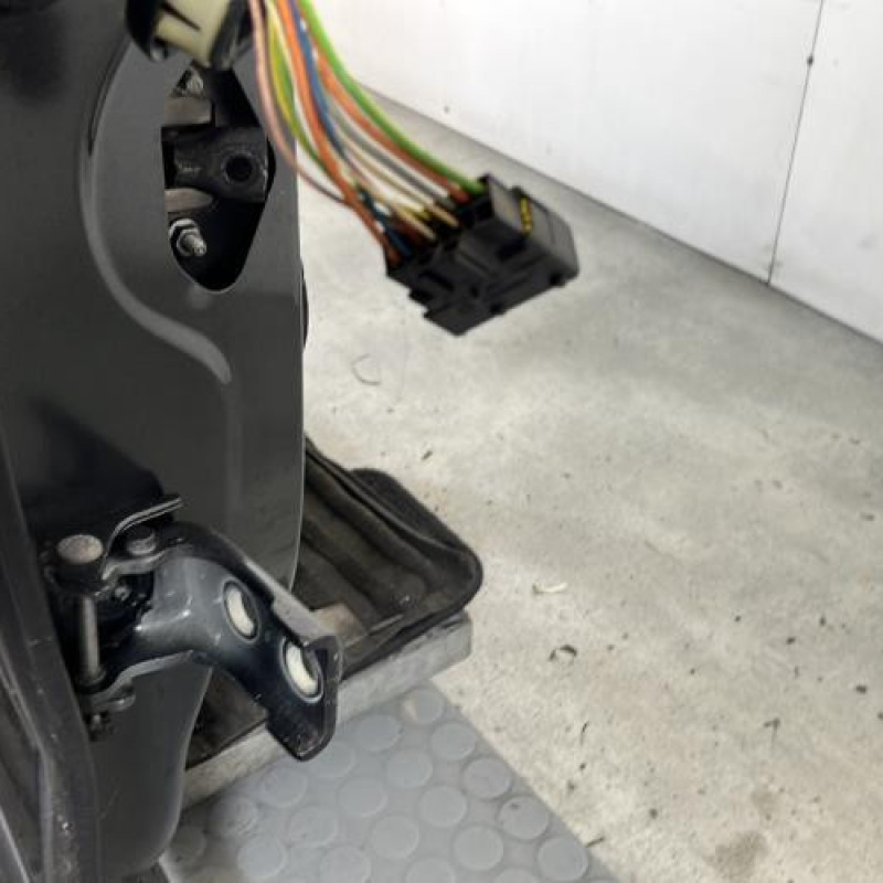 Porte arriere droit PEUGEOT 3008 1 Photo n°3