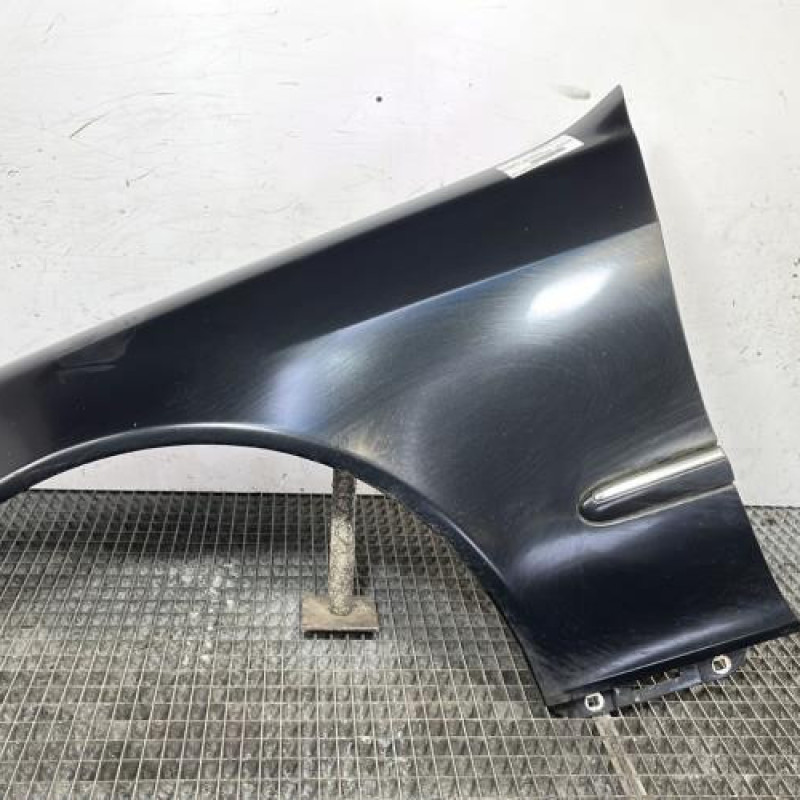 Aile avant gauche MERCEDES CLASSE S 220 Photo n°1