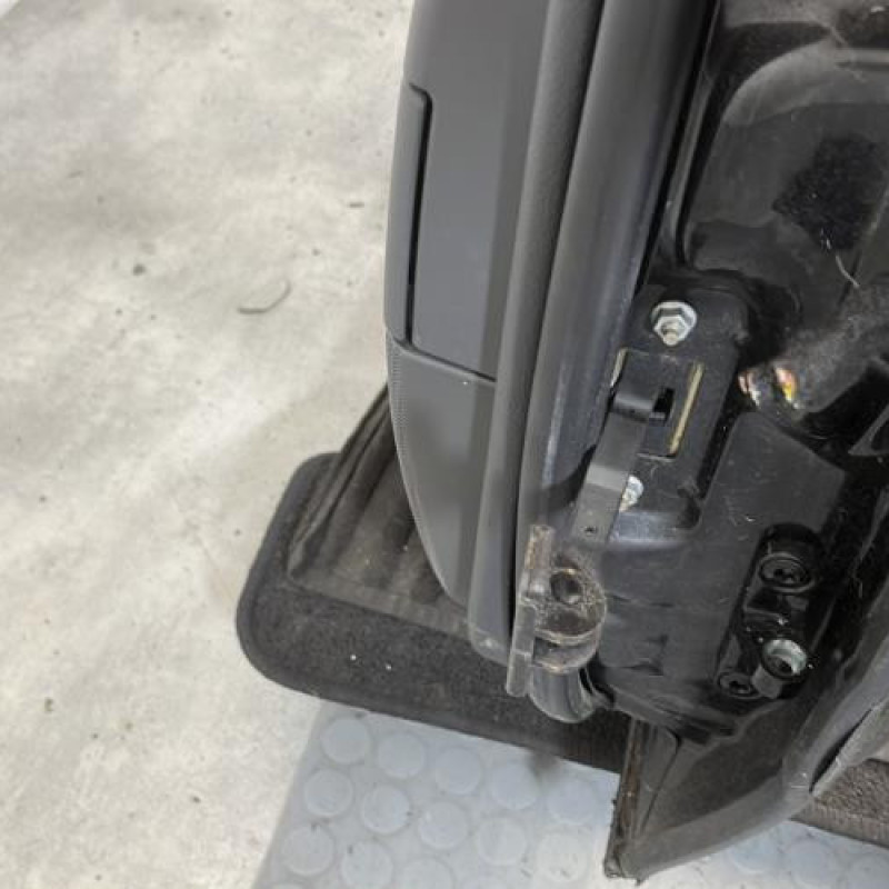 Porte arriere gauche MERCEDES CLASSE S 220 Photo n°5