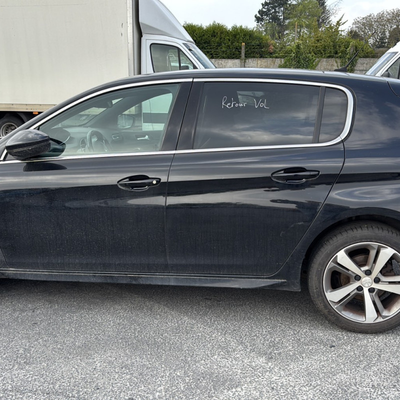 PEUGEOT 308 2 PHASE 2 1.2 PURETECH - 12V TURBO Photo n°6