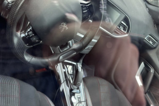 PEUGEOT 308 2 PHASE 2 1.2 PURETECH - 12V TURBO