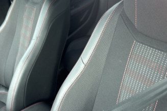 PEUGEOT 308 2 PHASE 2 1.2 PURETECH - 12V TURBO