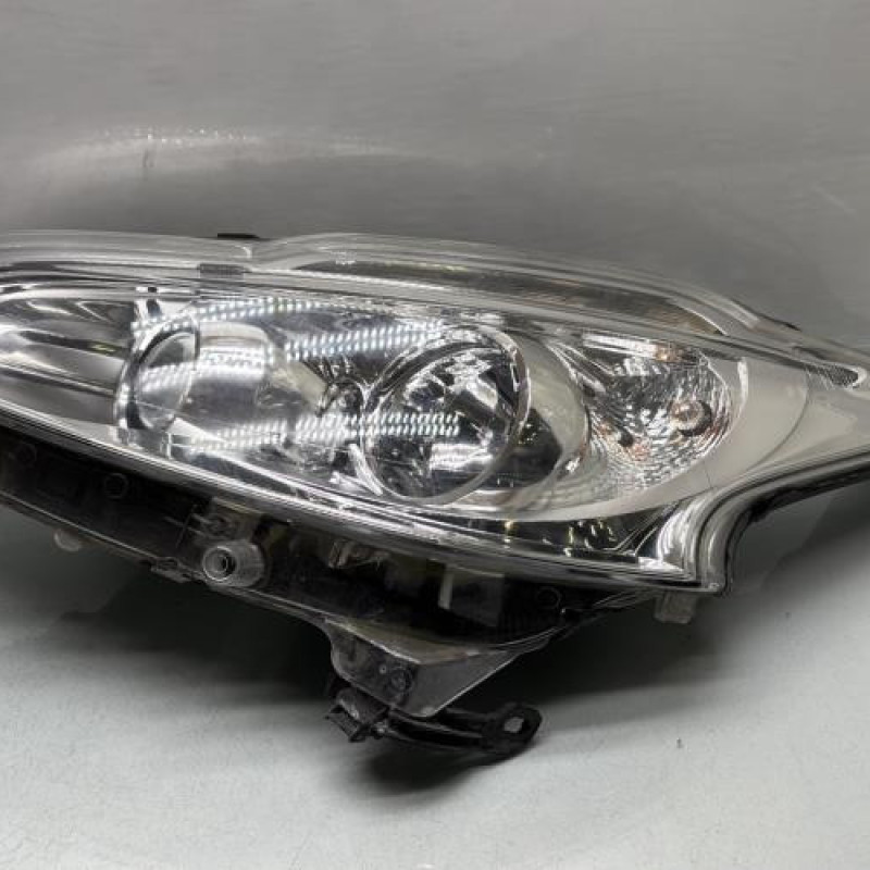 Optique avant principal gauche (feux)(phare) PEUGEOT 208 1 Photo n°1