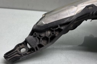 Optique avant principal gauche (feux)(phare) PEUGEOT 208 1