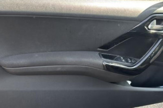 Optique avant principal gauche (feux)(phare) PEUGEOT 208 1