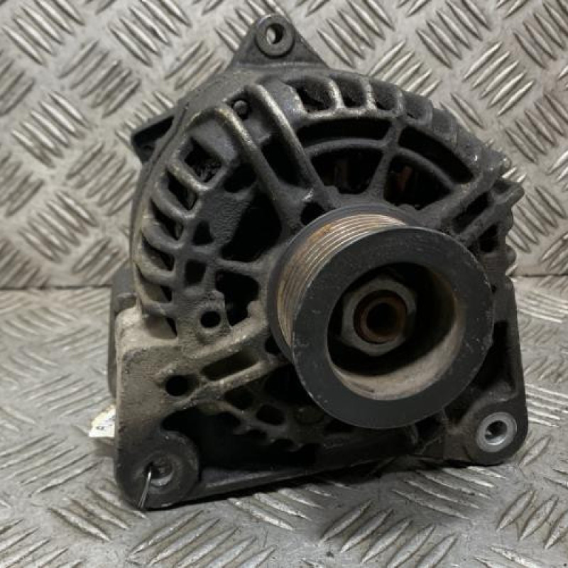 Alternateur RENAULT CLIO 3 Photo n°3