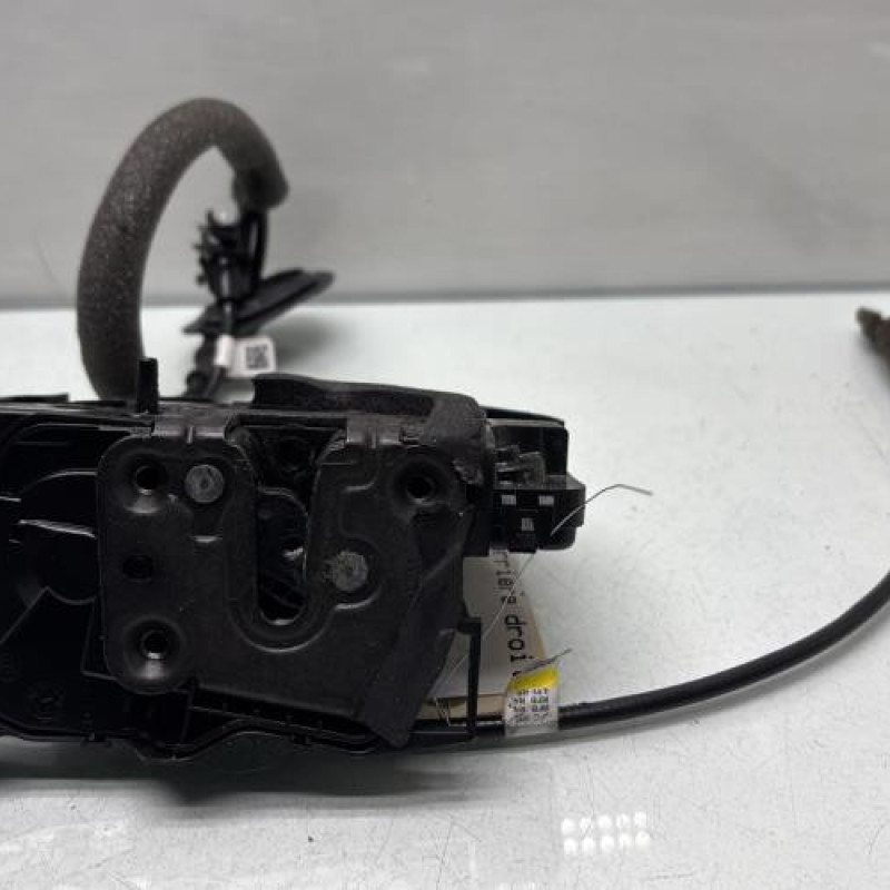 Serrure arriere droit RENAULT MEGANE 4 Photo n°1