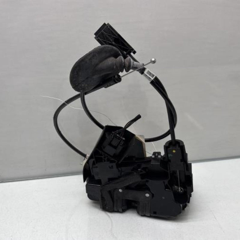 Serrure avant gauche RENAULT MEGANE 4 Photo n°3