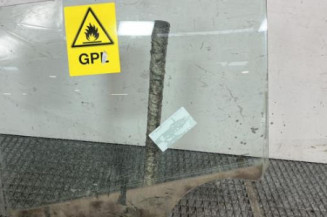 Vitre arriere gauche DACIA SANDERO 1 Photo n°1