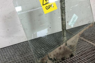 Vitre arriere gauche DACIA SANDERO 1