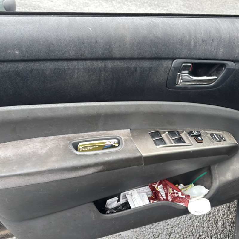 TOYOTA PRIUS 2 1.5i - 16V HYBRID Photo n°17