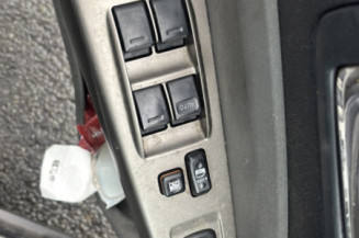 TOYOTA PRIUS 2 1.5i - 16V HYBRID