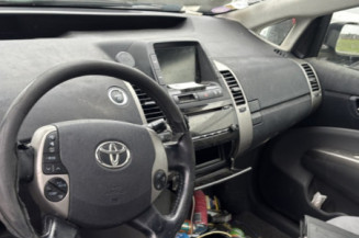 TOYOTA PRIUS 2 1.5i - 16V HYBRID
