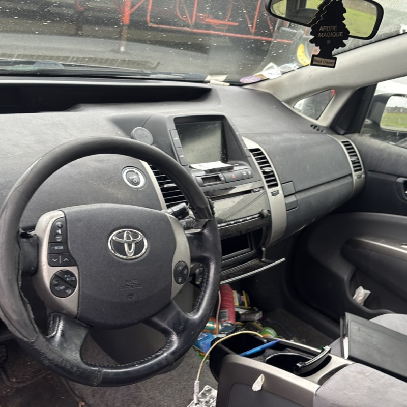 TOYOTA PRIUS 2 1.5i - 16V HYBRID Photo n°20