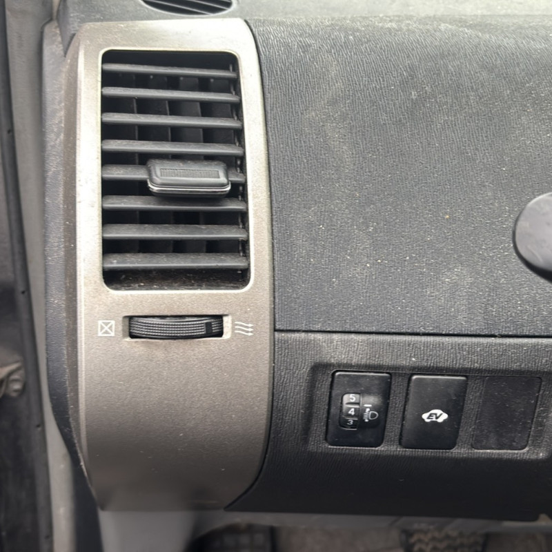 TOYOTA PRIUS 2 1.5i - 16V HYBRID Photo n°23