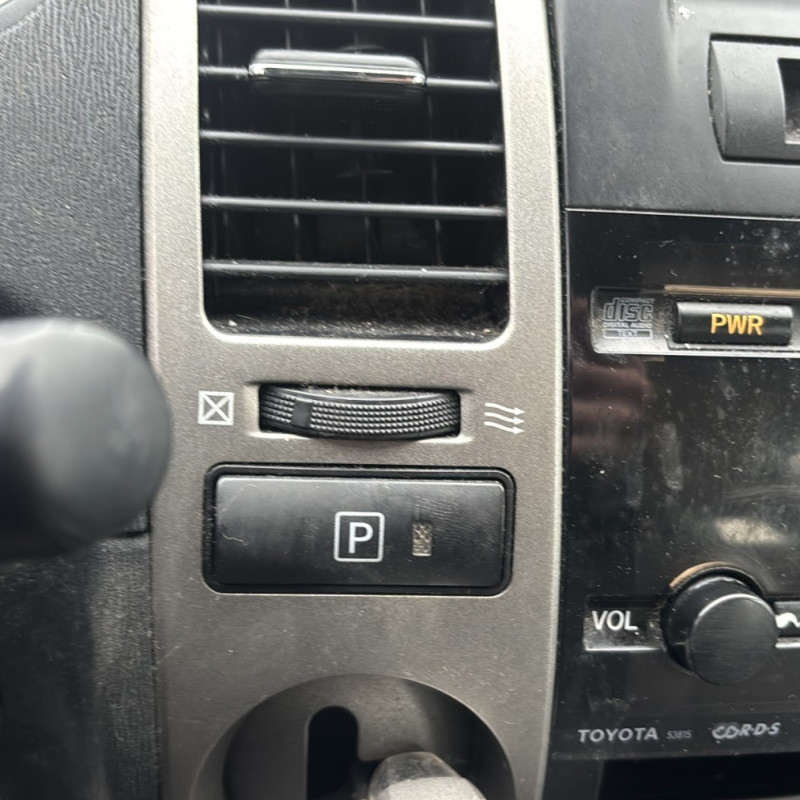 TOYOTA PRIUS 2 1.5i - 16V HYBRID Photo n°24