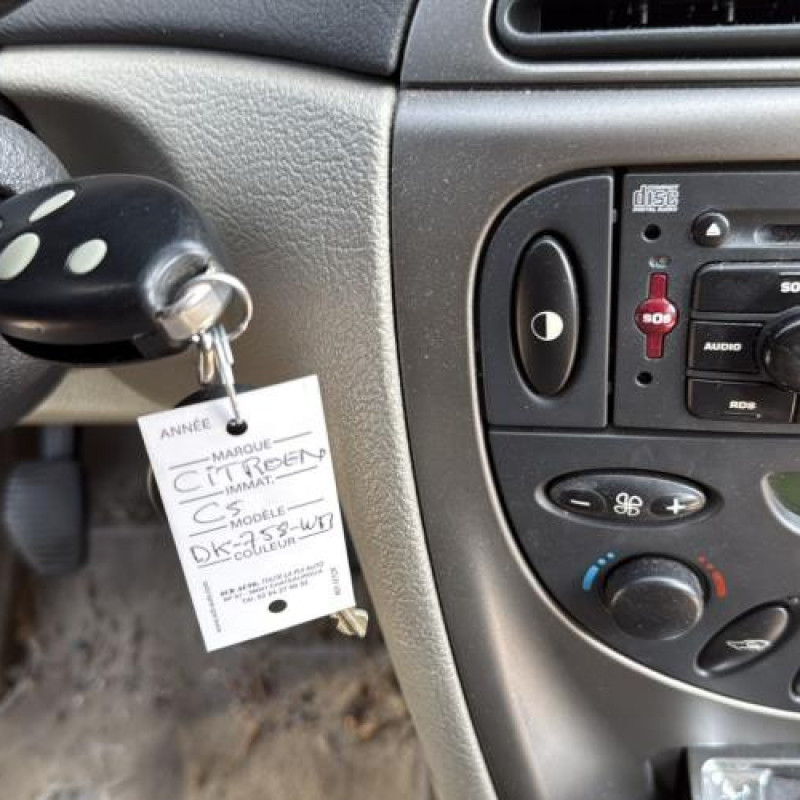 Malle/Hayon arriere CITROEN C5 1 Photo n°17