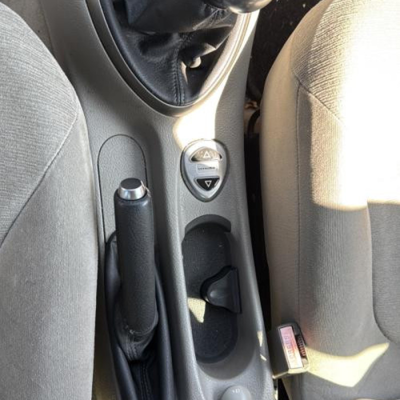 Malle/Hayon arriere CITROEN C5 1 Photo n°18