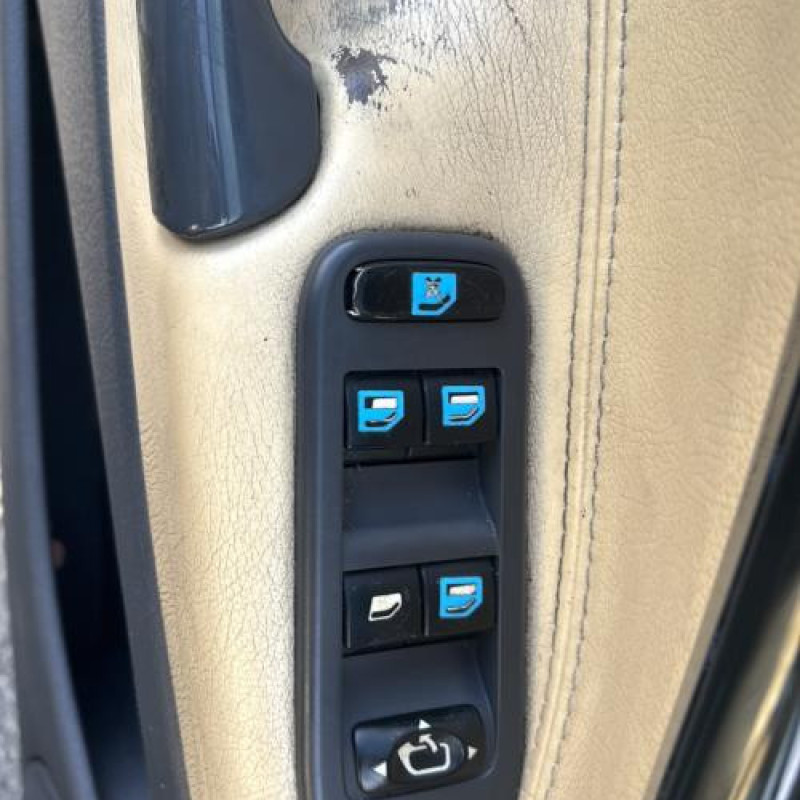 Repetiteur clignotant avant gauche (Feux) CITROEN C5 1 Photo n°11