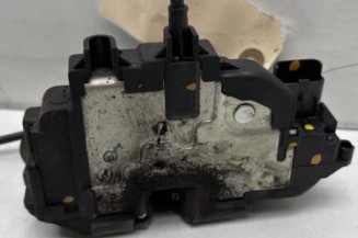 Serrure avant gauche RENAULT MEGANE 3