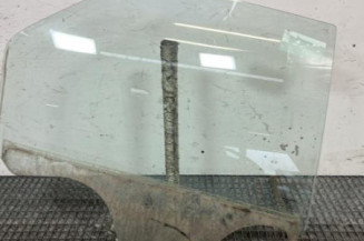 Vitre arriere droit DACIA LOGAN 1 Photo n°1