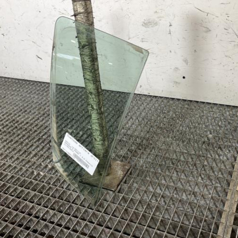 Custode arriere droit (porte) DACIA SANDERO 2 Photo n°2