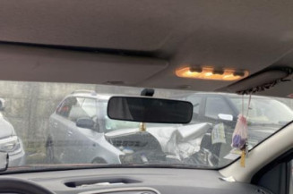 Bas de caisse droit DACIA SANDERO 2