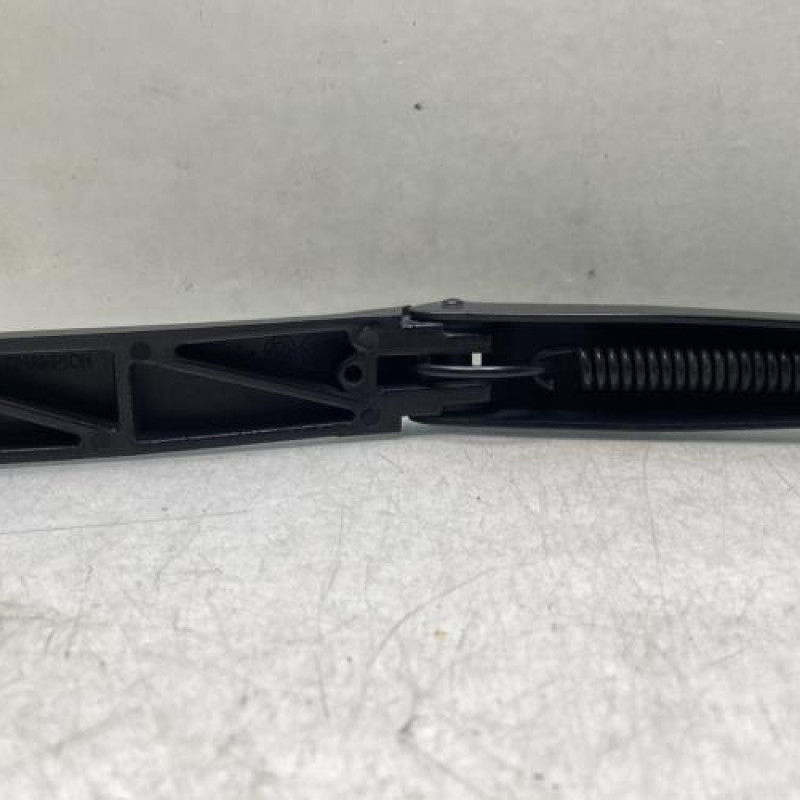 Bras essuie glace avant gauche VOLKSWAGEN POLO 5 Photo n°2